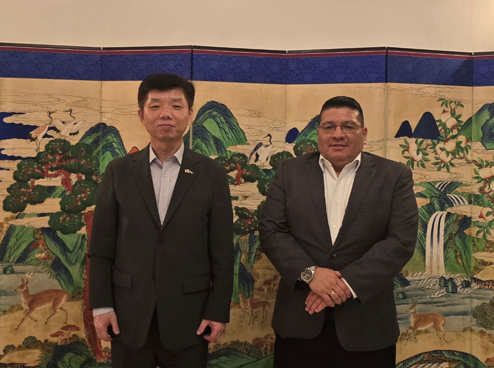 Embajador de Corea se reúne con el Presidente de la Corte Suprema de Justicia